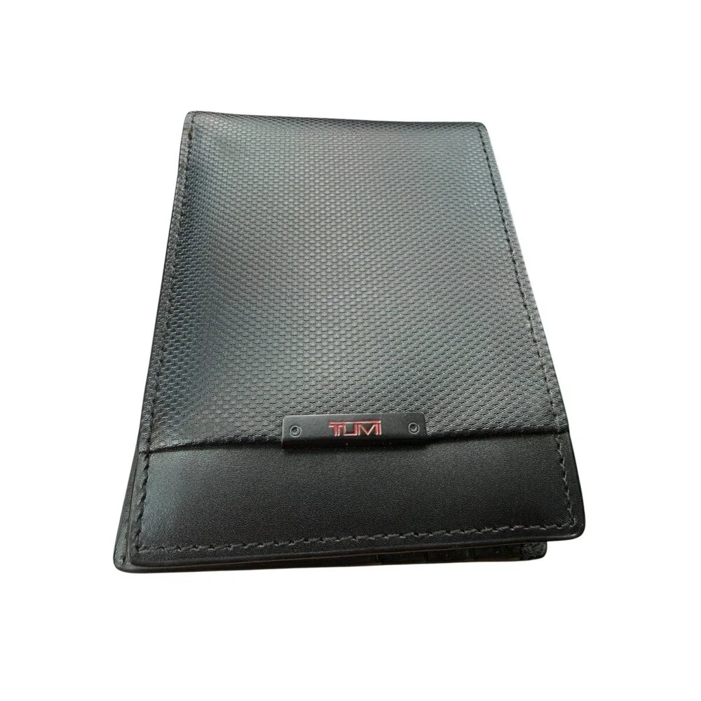 TUMI Men's Black Bifold Wallet with Card Slots, Logo Accent